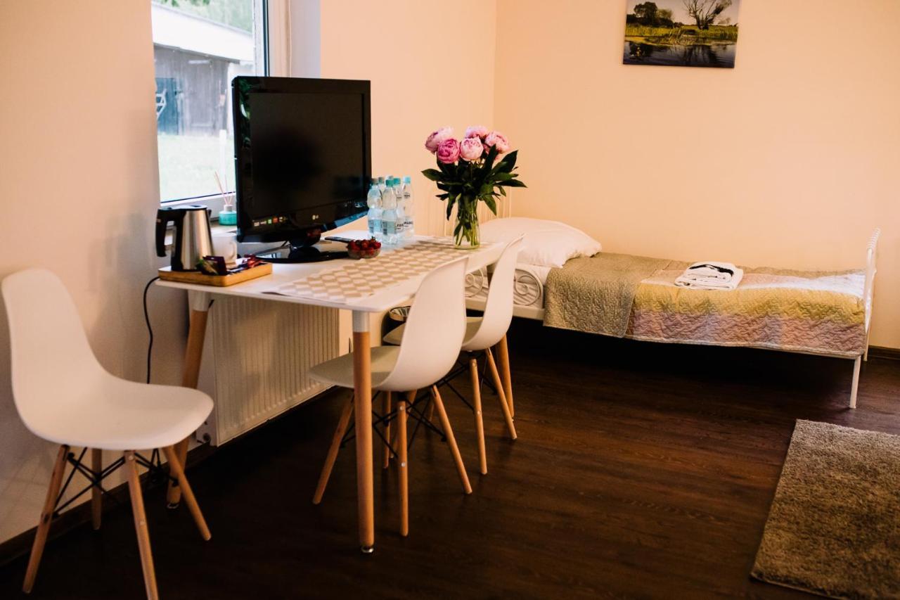 Gosciniec Nad Wkra Apartment Bledowo  Bagian luar foto